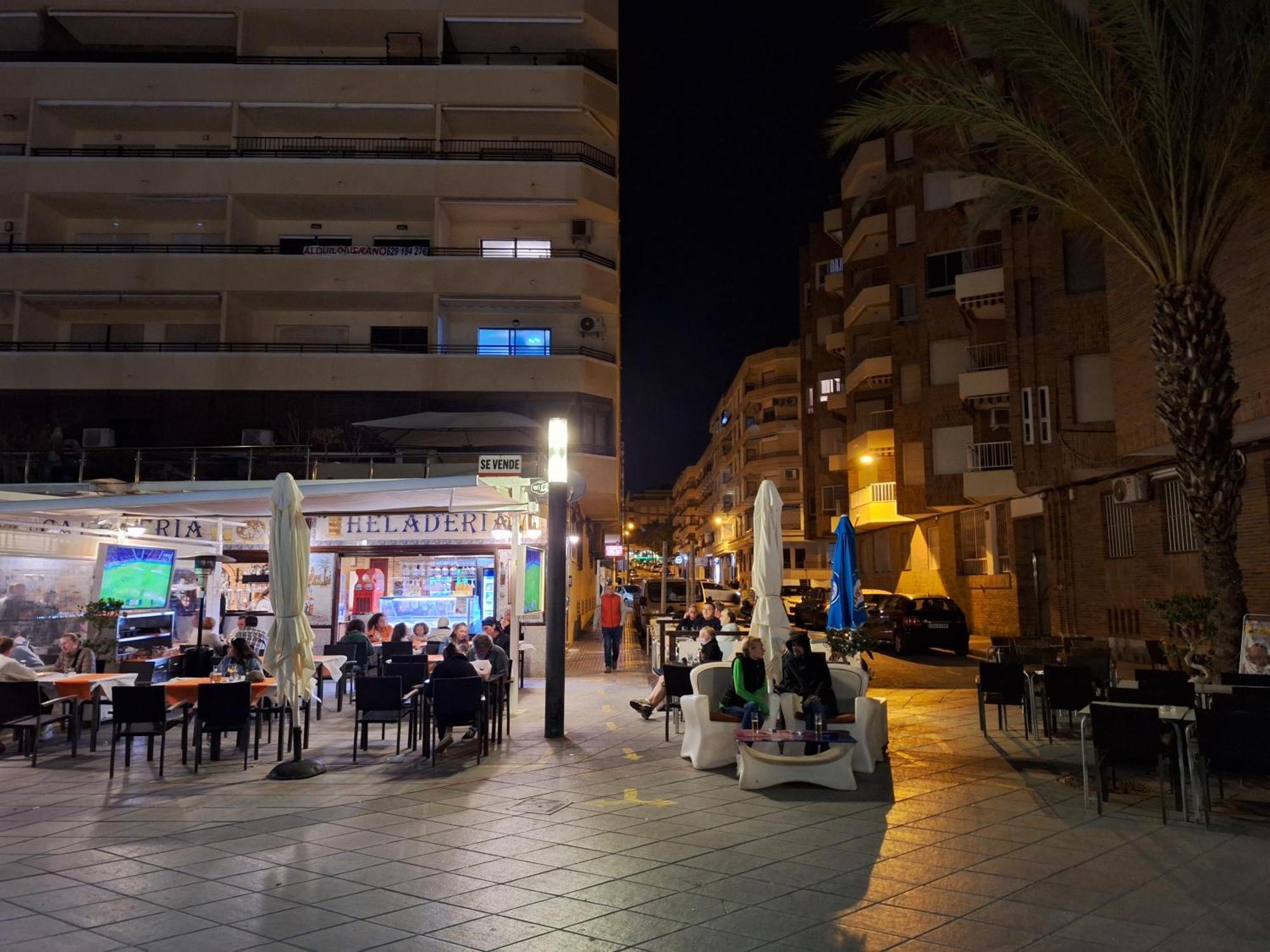 Apartamento 1A Linea Anri Torrevieja Buitenkant foto