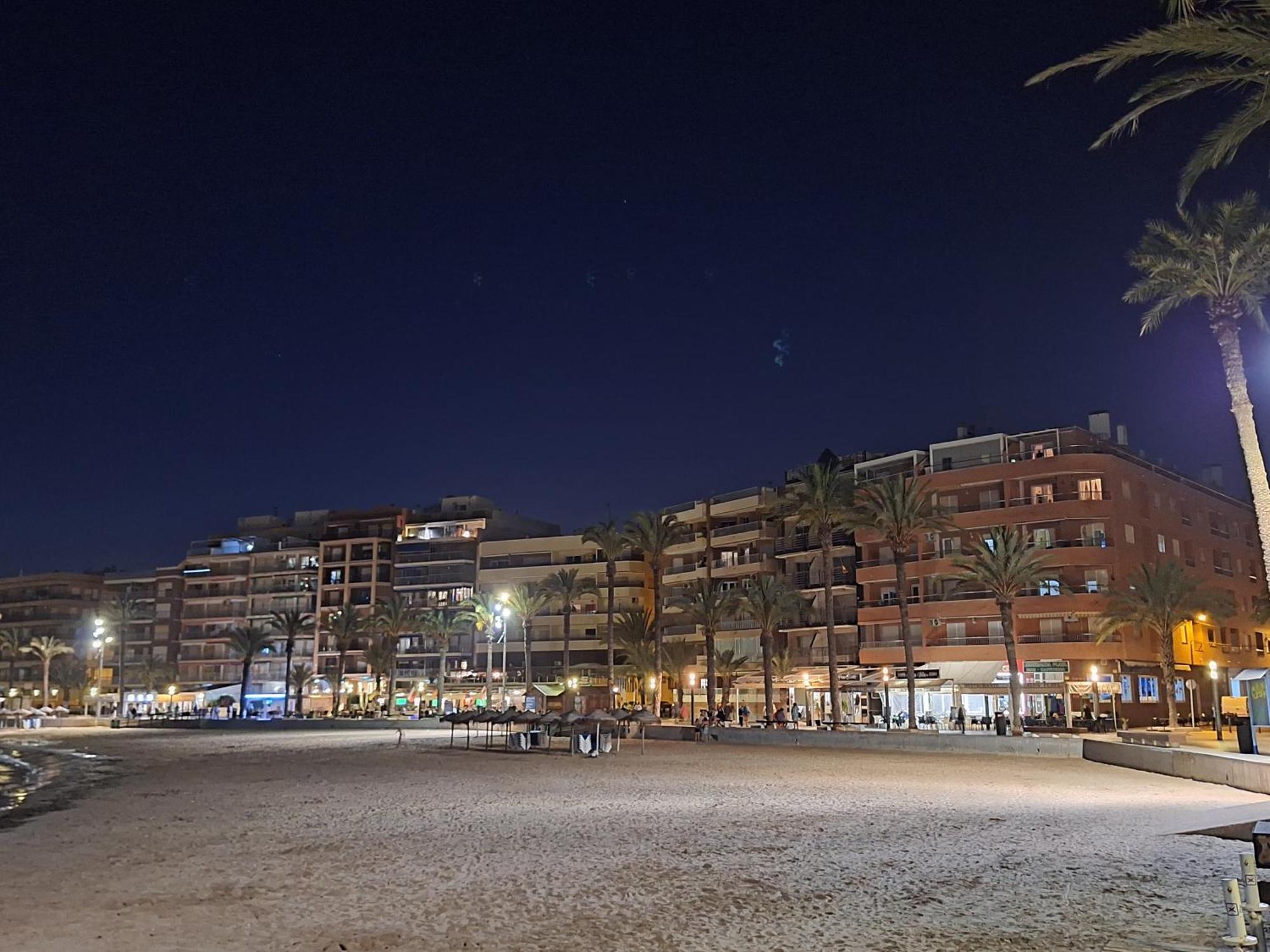 Apartamento 1A Linea Anri Torrevieja Buitenkant foto