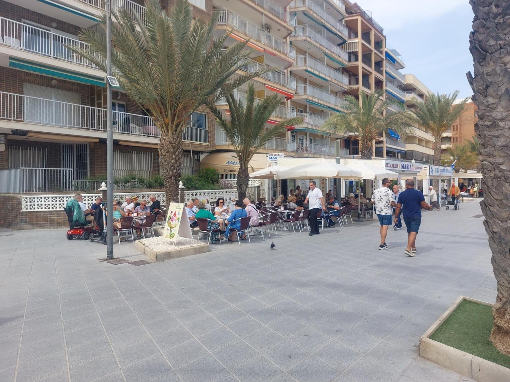 Apartamento 1A Linea Anri Torrevieja Buitenkant foto